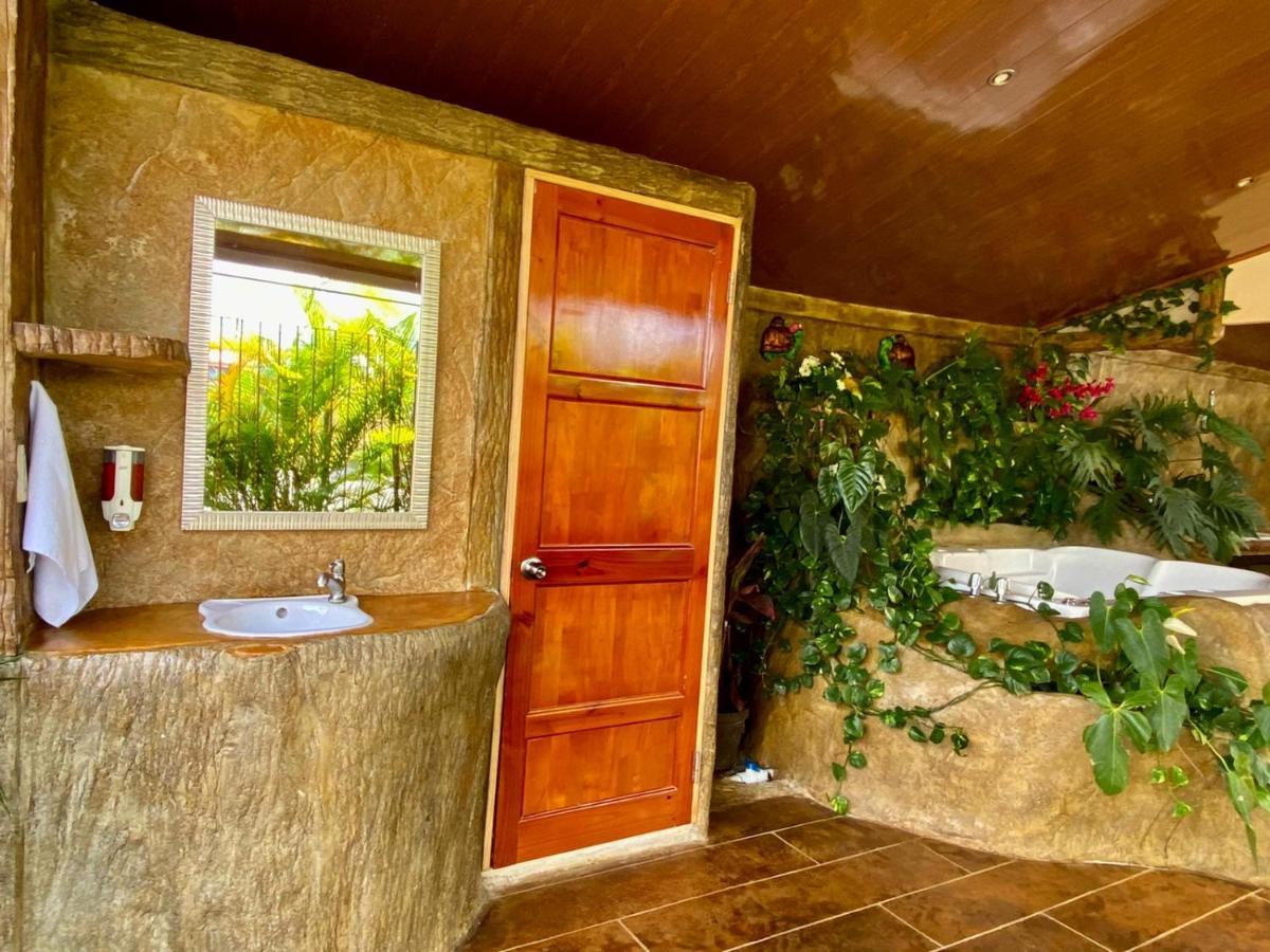 Cabinas Colibri La Fortuna Exteriér fotografie